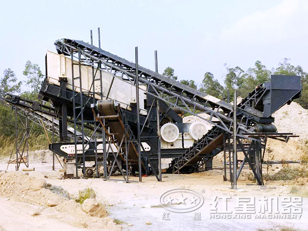 移動式石頭破碎機生產作業現場