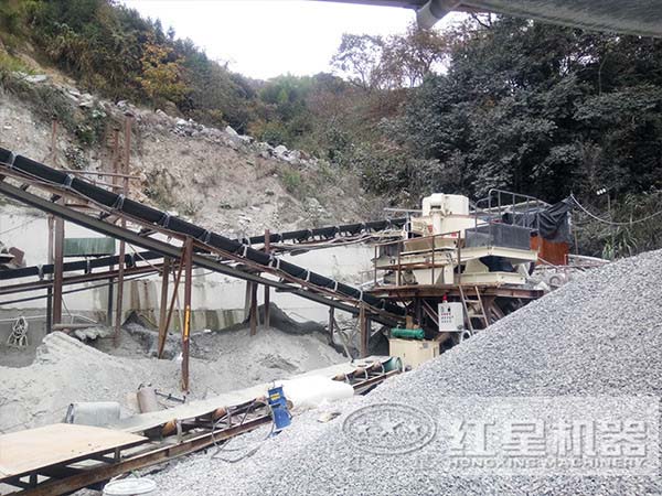 時產200噸米石制砂機作業現場