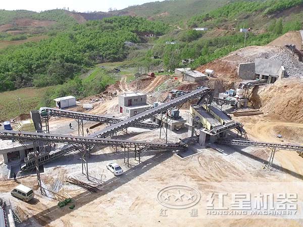 鵝卵石砂石場作業現場